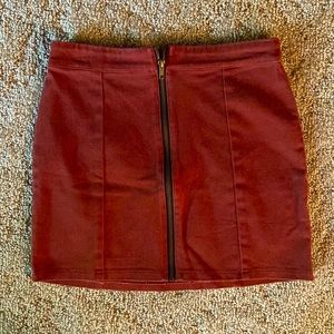 Maroon skirt with zipper, size S, Forever 21